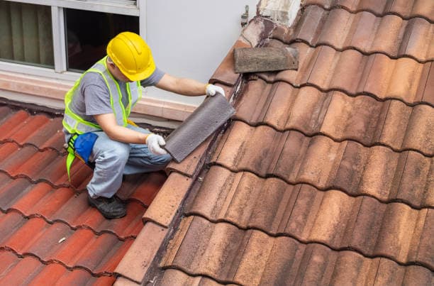How to Choose the Right Roofing Contractor