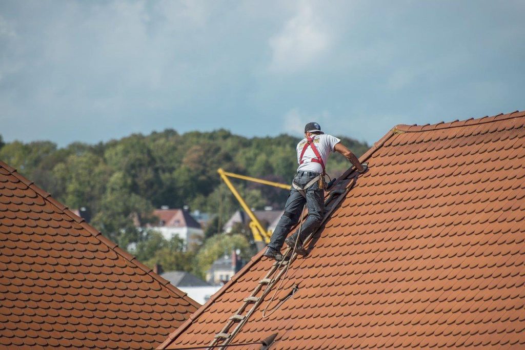 Here are 5 tips to help you find the best commercial roofing company